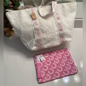 Pink Victoria secret tote and makeup bag